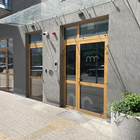 Your Home - Stylish Studio Apartment In Center, With Balcony & Self Check-In Вильнюс Экстерьер фото