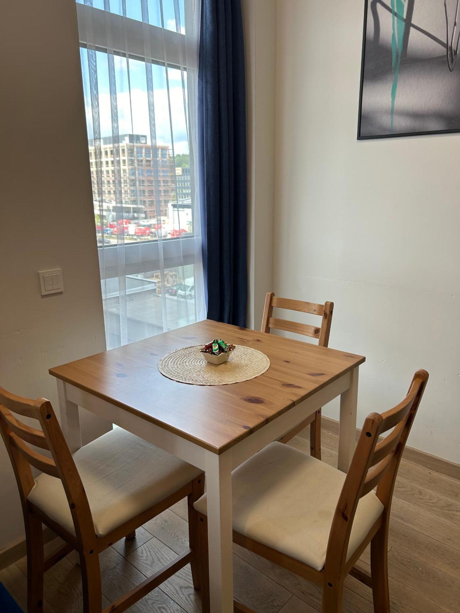 Your - Stylish In Center, With Balcony & Self Check-in Апартаменты Вильнюс